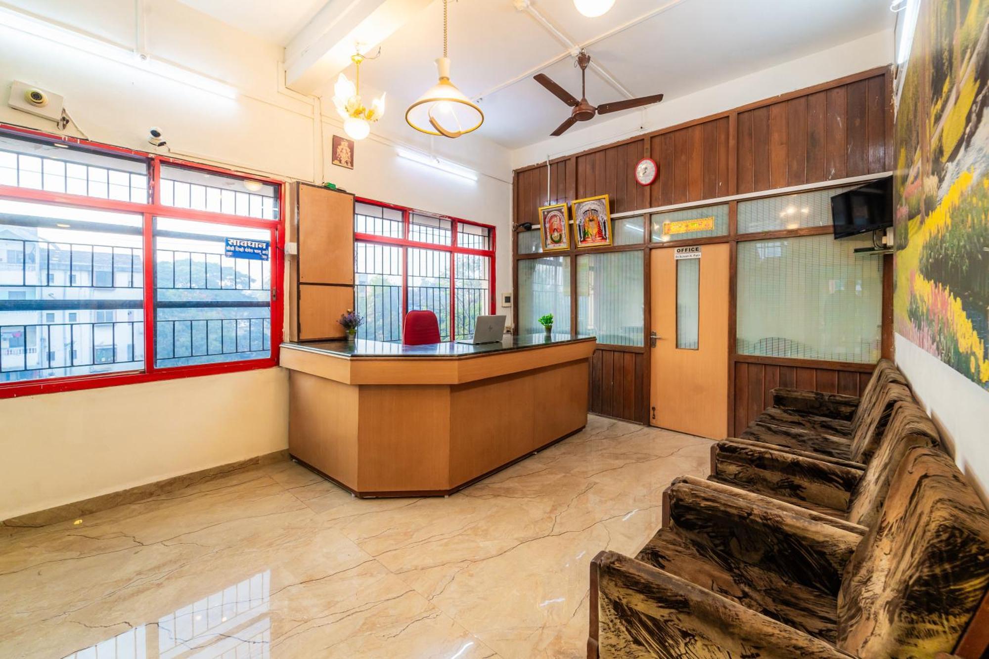 Itsy Hotels Mansi Nashik Exterior photo